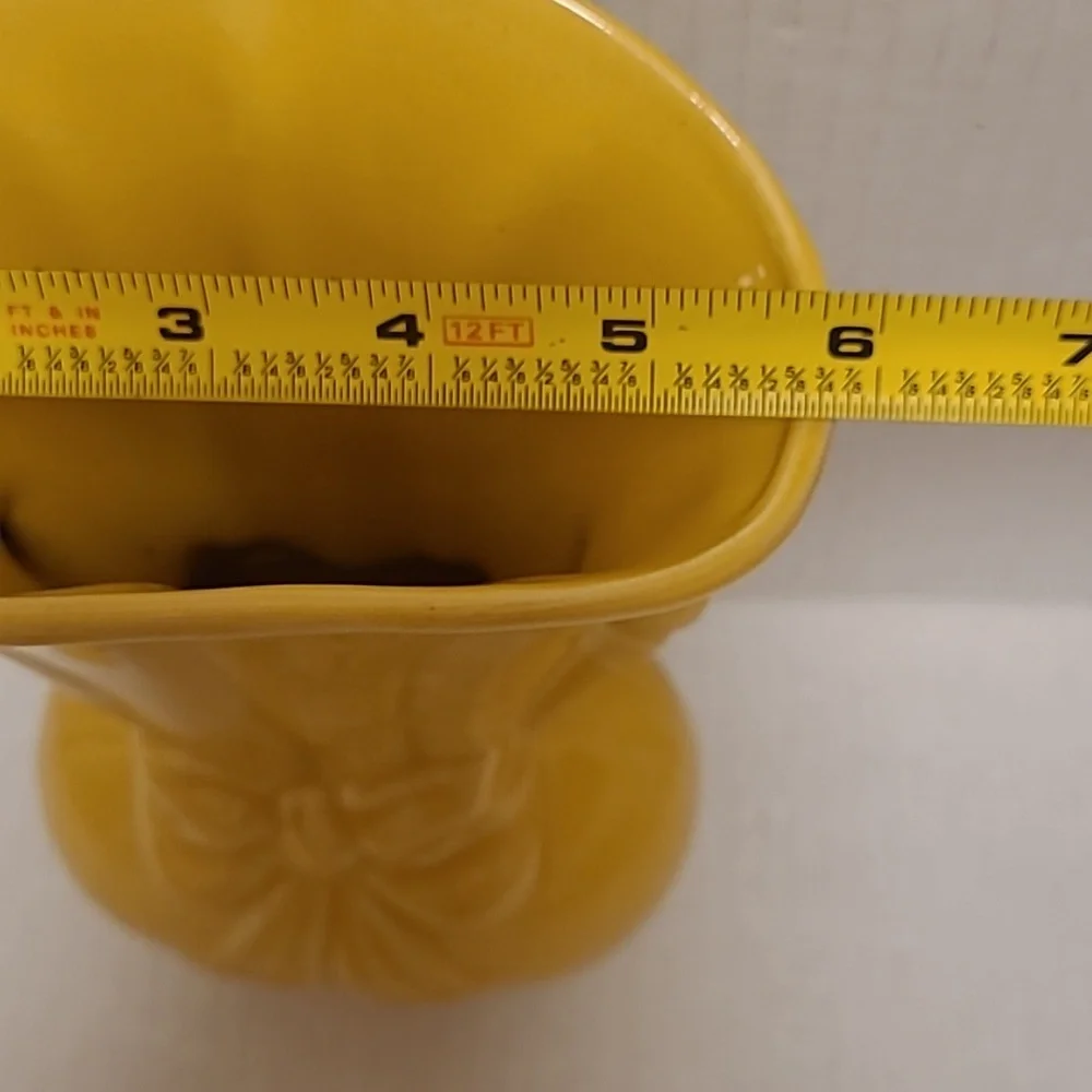 Beautiful Vintage USA Vase